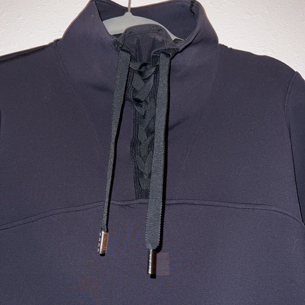 Lululemon pullover - Picture 2 of 4